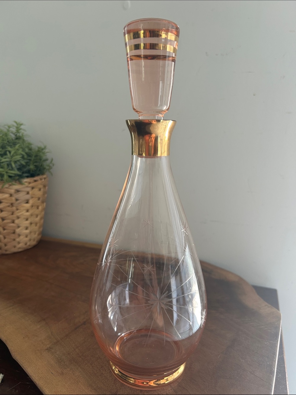 Pink Starburst Etched Glass Decanter with RoseGold Trim Wine bottle vintage